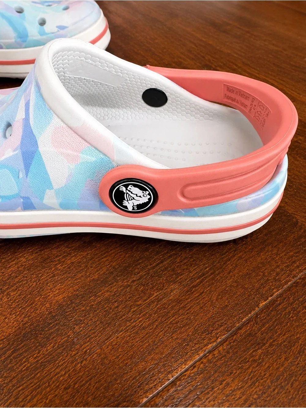 Crocs Kids Pastel Camo Clogs Pink Strap Size C9